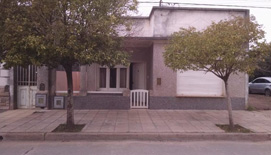 Casa en calle Alberdi